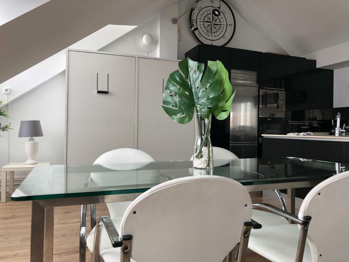 Oktheway Loft Maestranza Apartment A Coruna Bagian luar foto
