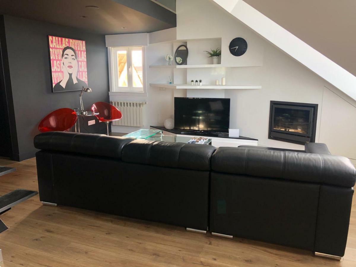 Oktheway Loft Maestranza Apartment A Coruna Bagian luar foto