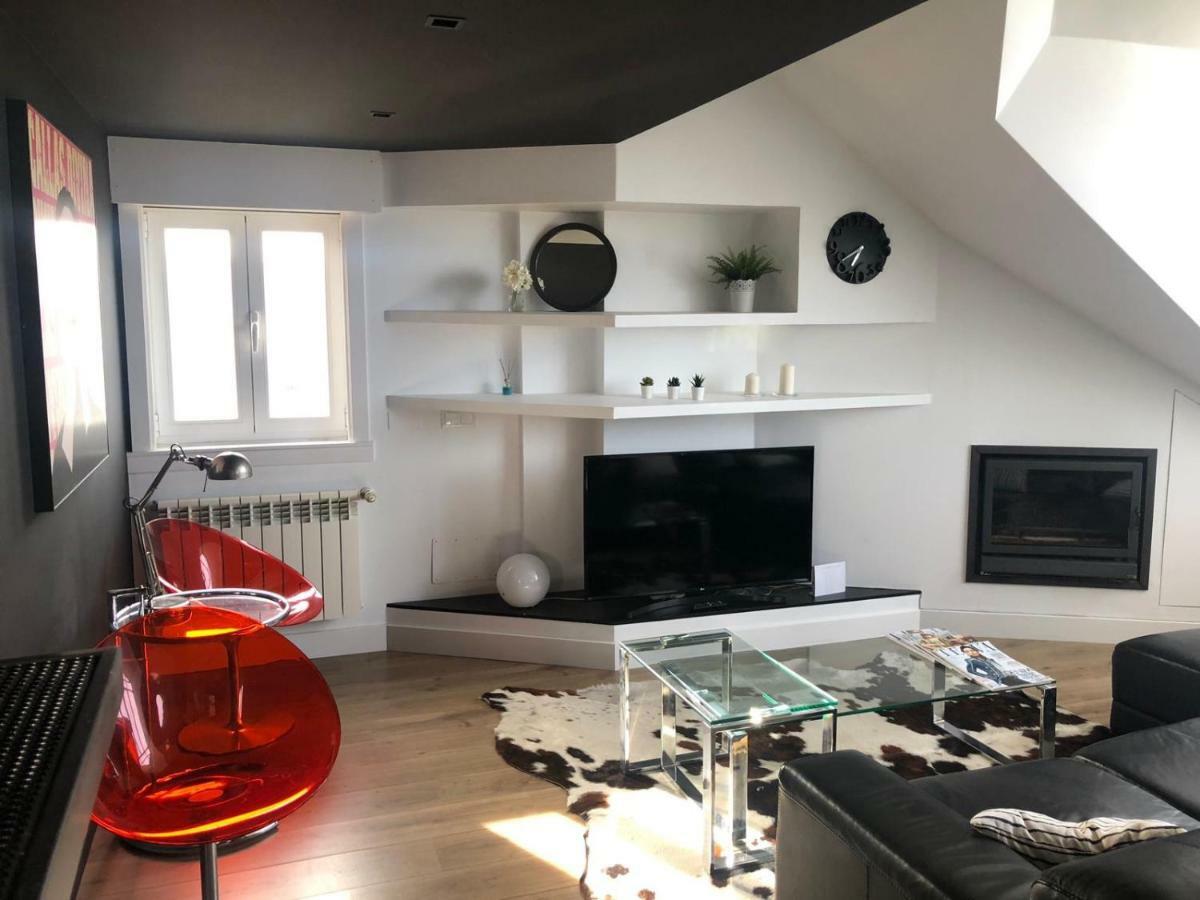 Oktheway Loft Maestranza Apartment A Coruna Bagian luar foto