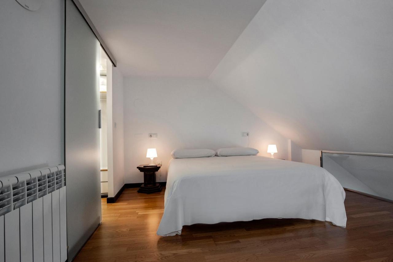 Oktheway Loft Maestranza Apartment A Coruna Bagian luar foto