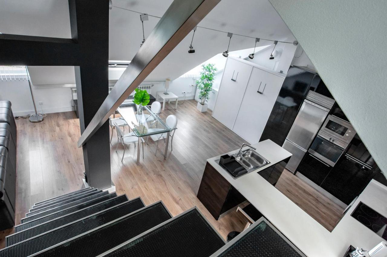 Oktheway Loft Maestranza Apartment A Coruna Bagian luar foto